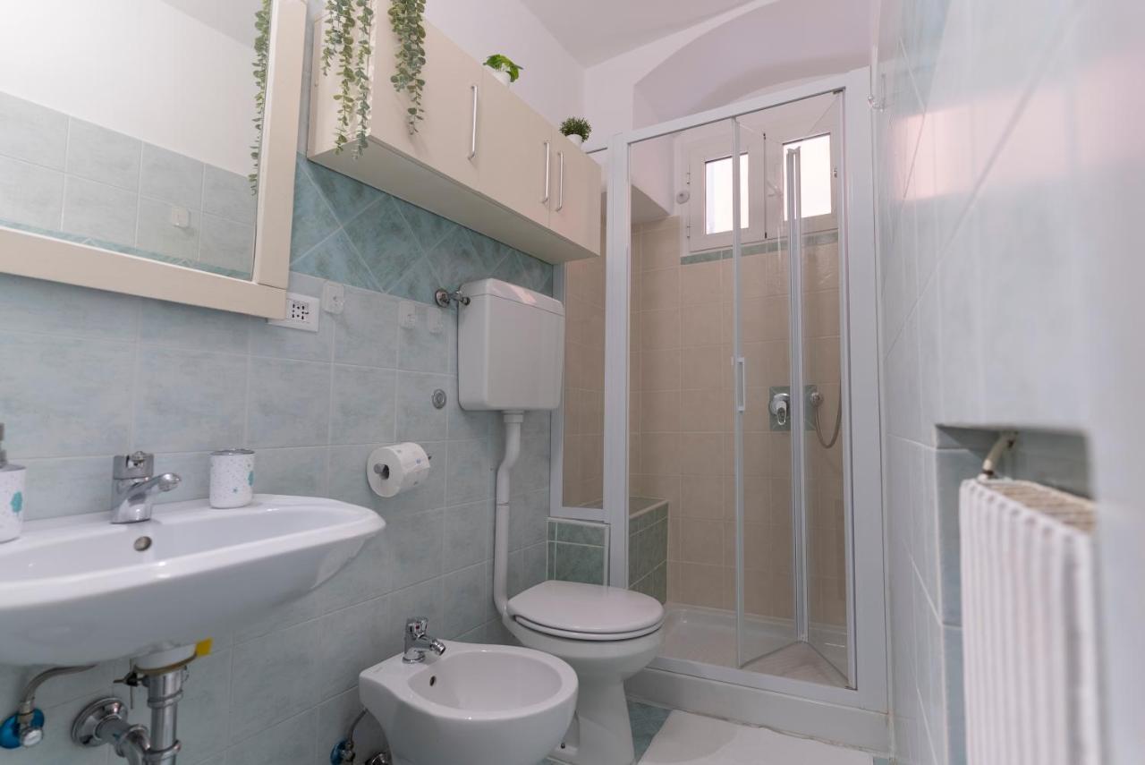 Apartment Fronte Mare Con Terrazzo