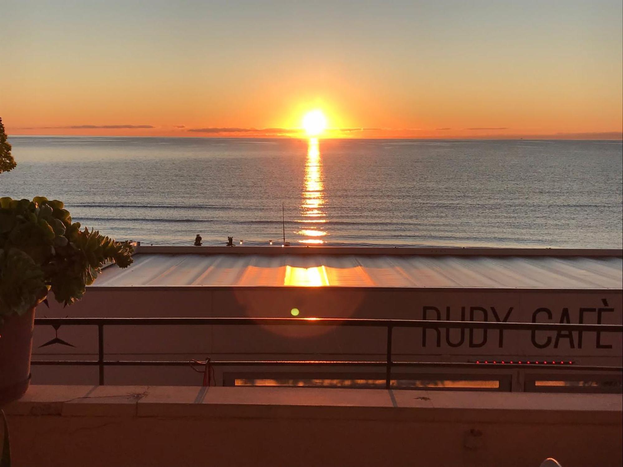 Apartment Fronte Mare Con Terrazzo Alassio